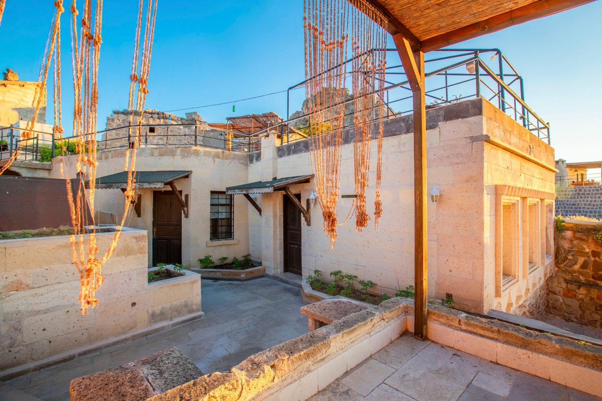 Drala Inn Cappadocia (Adults Only) อุตชิซาร์ ภายนอก รูปภาพ