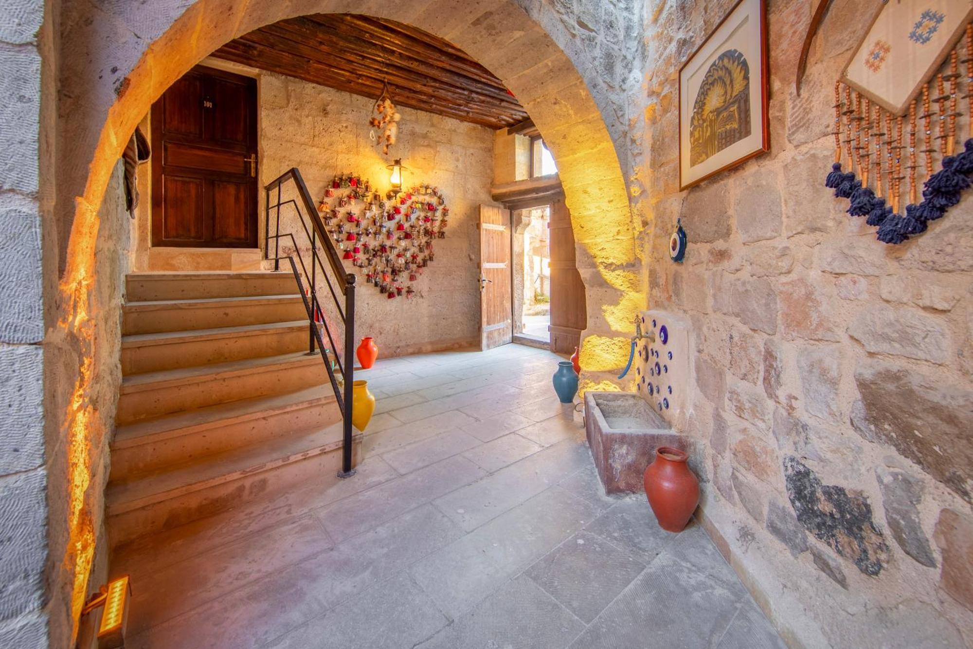 Drala Inn Cappadocia (Adults Only) อุตชิซาร์ ภายนอก รูปภาพ